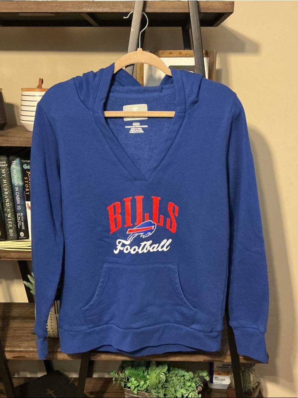 Fanatics Royal Blue Buffalo Bills Hooded Sweatshirt with Red & White Logo